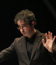 Óscar Saraiva